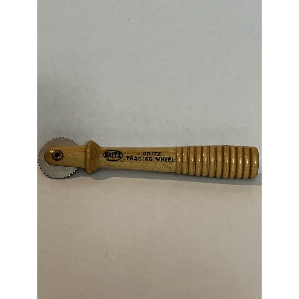Collectible Dritz Tracing Wheel With wood honeycomb Handle Pattern Marker